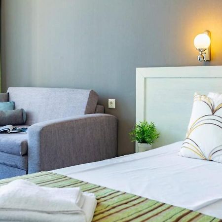 Oasis Del Mare Beach Front Hotel Lozenets Dış mekan fotoğraf